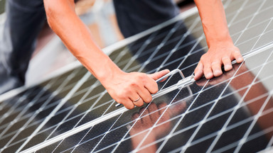 Læs mere om solceller i vores elkompetencecenter