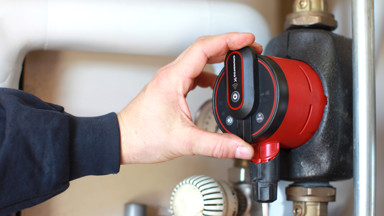 Grundfos Alpha3 - Styr din pumpe fra mobilen - Køb dem på BD.dk